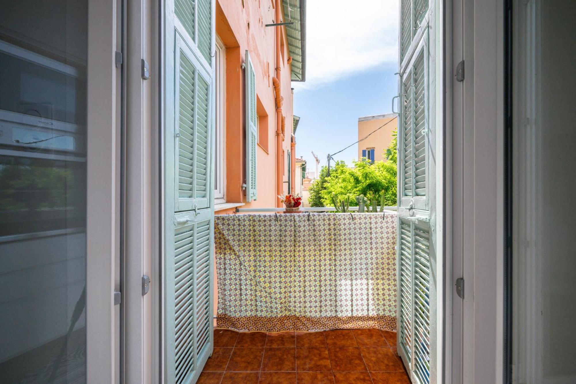 Pink Palace - Quartier Authentique Liberation Appartamento Nizza